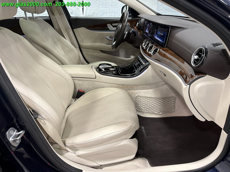 2017 Mercedes-Benz E 400 4MATIC - Photo 22 - Bethany, CT 06524