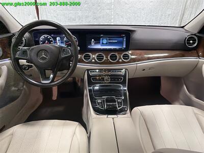 2017 Mercedes-Benz E 400 4MATIC - Photo 6 - Bethany, CT 06524