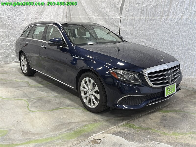 2017 Mercedes-Benz E 400 4MATIC - Photo 2 - Bethany, CT 06524