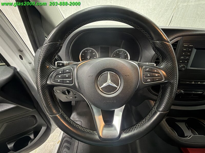 2020 Mercedes-Benz Metris Cargo - Photo 4 - Bethany, CT 06524