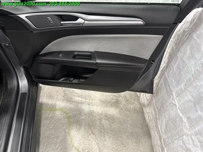 2014 Ford Fusion Hybrid S   - Photo 22 - Bethany, CT 06524