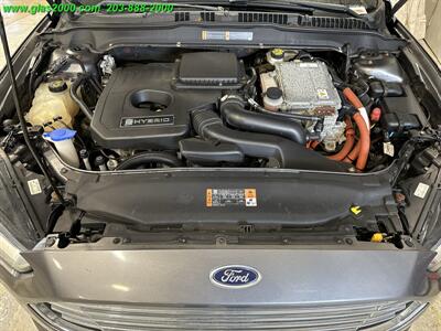 2014 Ford Fusion Hybrid S   - Photo 12 - Bethany, CT 06524
