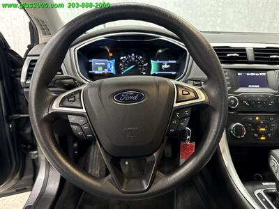 2014 Ford Fusion Hybrid S   - Photo 3 - Bethany, CT 06524