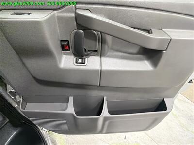 2019 Chevrolet Express LS 2500 - Photo 24 - Bethany, CT 06524