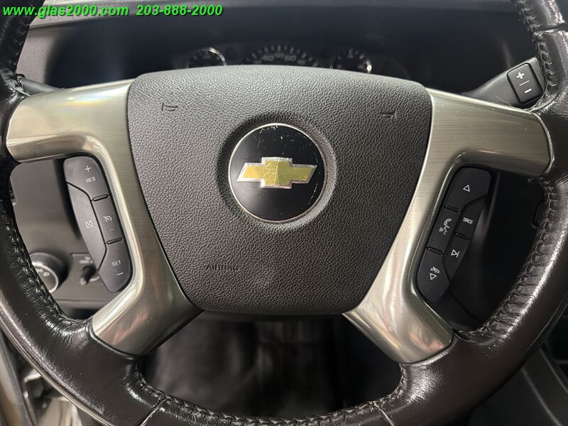 2019 Chevrolet Express LS 2500 - Photo 17 - Bethany, CT 06524