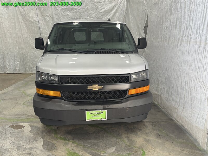 2019 Chevrolet Express LS 2500 - Photo 19 - Bethany, CT 06524