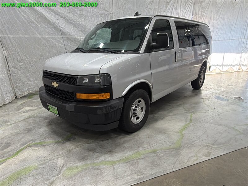 2019 Chevrolet Express LS 2500   - Photo 1 - Bethany, CT 06524