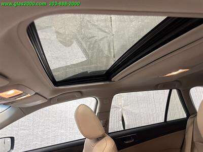 2015 Subaru Outback 2.5i Limited   - Photo 12 - Bethany, CT 06524