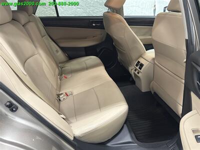 2015 Subaru Outback 2.5i Limited   - Photo 10 - Bethany, CT 06524
