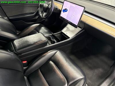 2018 Tesla Model 3 Long Range  Price reflects $4000.00 Federal EV credit for those who qualify! - Photo 5 - Bethany, CT 06524