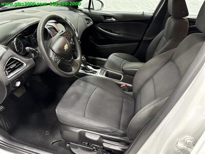 2017 Chevrolet Cruze LT Auto - Photo 3 - Bethany, CT 06524