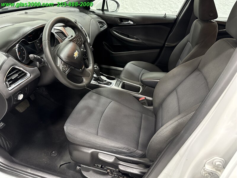 2017 Chevrolet Cruze LT Auto - Photo 3 - Bethany, CT 06524