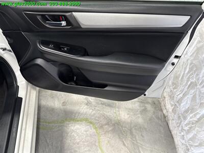 2018 Subaru Legacy 2.5i Premium   - Photo 26 - Bethany, CT 06524