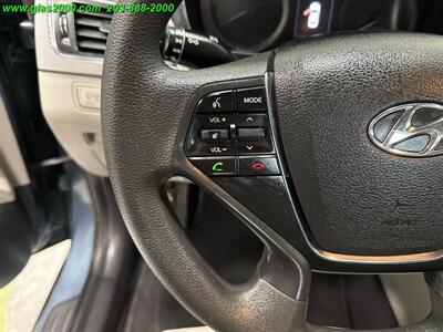 2016 Hyundai SONATA Hybrid SE   - Photo 21 - Bethany, CT 06524