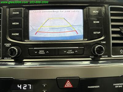 2016 Hyundai SONATA Hybrid SE   - Photo 11 - Bethany, CT 06524