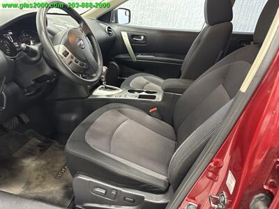2012 Nissan Rogue SV   - Photo 2 - Bethany, CT 06524
