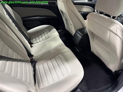 2017 Ford Fusion Hybrid S   - Photo 10 - Bethany, CT 06524
