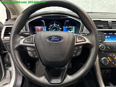 2017 Ford Fusion Hybrid S   - Photo 4 - Bethany, CT 06524
