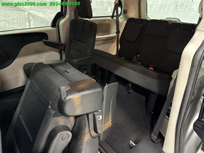 2017 Dodge Grand Caravan SE - Photo 10 - Bethany, CT 06524