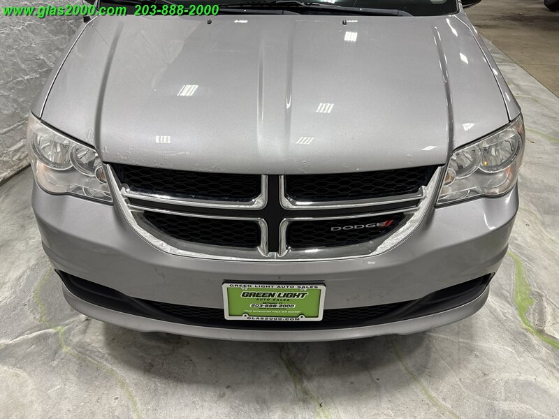 2017 Dodge Grand Caravan SE - Photo 18 - Bethany, CT 06524