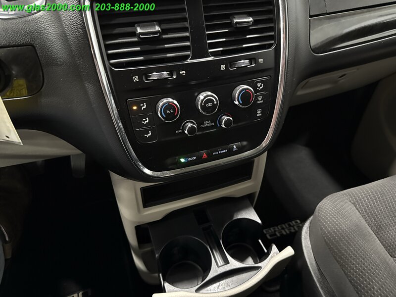 2017 Dodge Grand Caravan SE - Photo 30 - Bethany, CT 06524