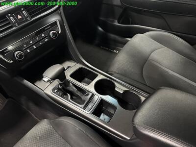 2017 Kia Optima LX   - Photo 27 - Bethany, CT 06524