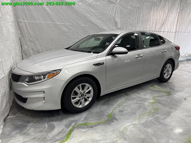 2017 Kia Optima LX - Photo 1 - Bethany, CT 06524