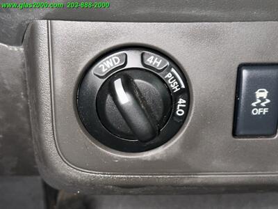 2012 Nissan Frontier SV   - Photo 11 - Bethany, CT 06524