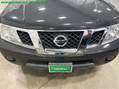 2012 Nissan Frontier SV   - Photo 18 - Bethany, CT 06524