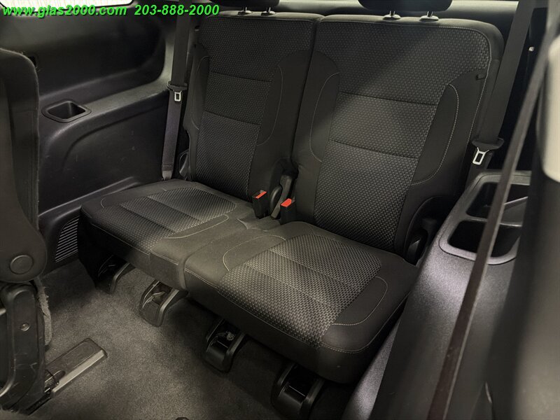 2021 GMC Acadia SLE - Photo 24 - Bethany, CT 06524