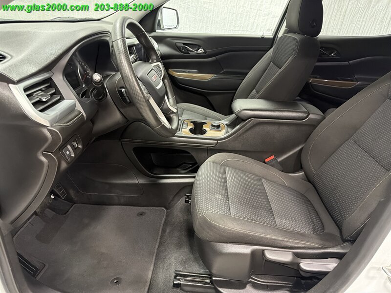 2021 GMC Acadia SLE - Photo 23 - Bethany, CT 06524