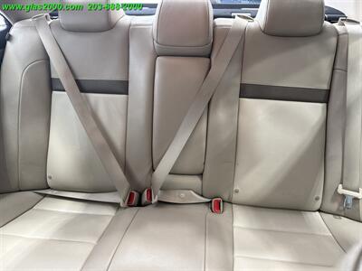 2012 Toyota Camry SE V6   - Photo 30 - Bethany, CT 06524