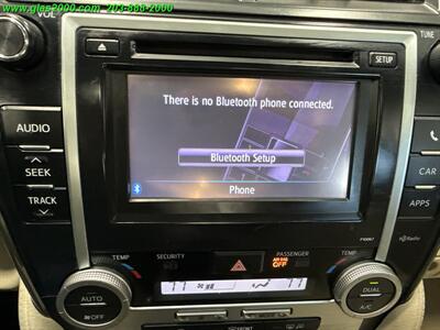 2012 Toyota Camry SE V6   - Photo 16 - Bethany, CT 06524
