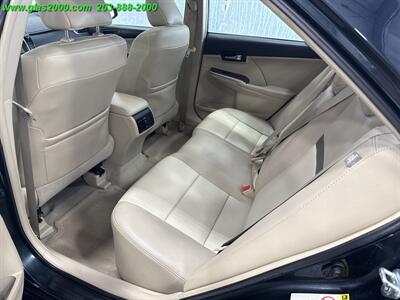 2012 Toyota Camry SE V6   - Photo 9 - Bethany, CT 06524