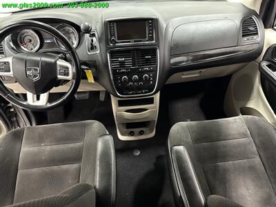2017 Dodge Grand Caravan SE - Photo 6 - Bethany, CT 06524