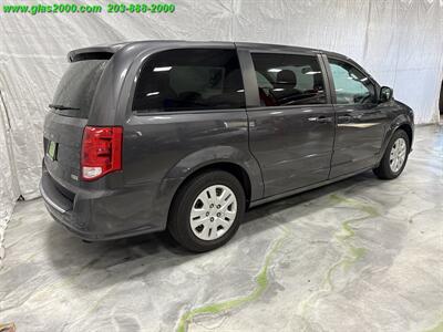 2017 Dodge Grand Caravan SE - Photo 8 - Bethany, CT 06524