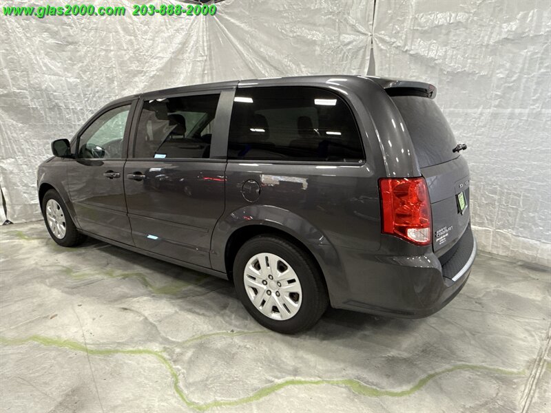 2017 Dodge Grand Caravan SE - Photo 7 - Bethany, CT 06524