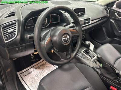 2015 Mazda MAZDA3 i SV   - Photo 2 - Bethany, CT 06524