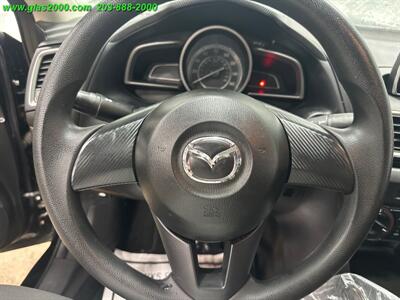 2015 Mazda MAZDA3 i SV   - Photo 3 - Bethany, CT 06524