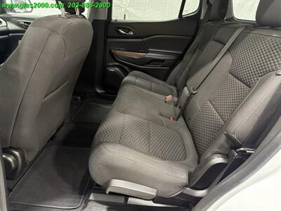 2019 GMC Acadia SLE-1   - Photo 9 - Bethany, CT 06524