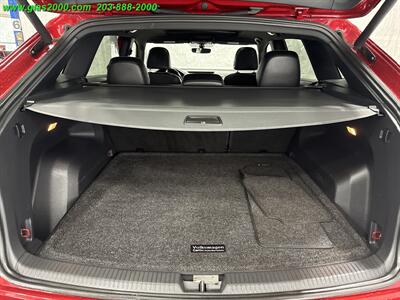 2020 Volkswagen Atlas Cross Sport V6 SE 4Motion   - Photo 15 - Bethany, CT 06524