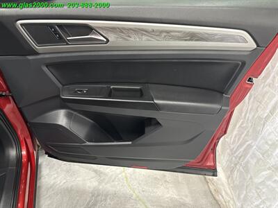 2020 Volkswagen Atlas Cross Sport V6 SE 4Motion   - Photo 26 - Bethany, CT 06524
