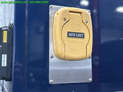 2011 Ford F-450 XL DRW - Photo 27 - Bethany, CT 06524