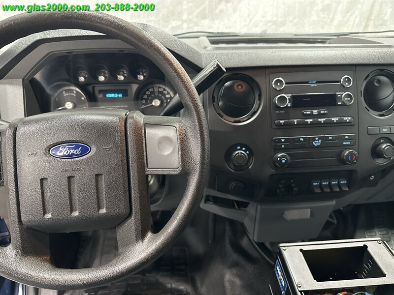 2011 Ford F-450 XL DRW - Photo 16 - Bethany, CT 06524