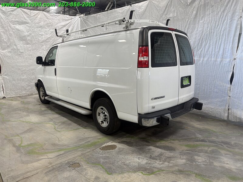 2019 Chevrolet Express 2500 - Photo 7 - Bethany, CT 06524