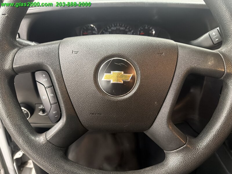 2019 Chevrolet Express 2500 - Photo 16 - Bethany, CT 06524