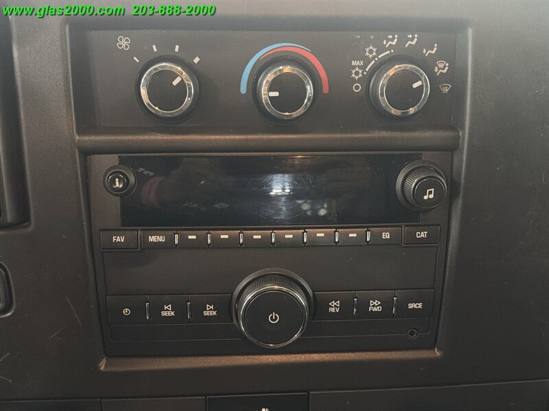 2019 Chevrolet Express 2500 - Photo 18 - Bethany, CT 06524