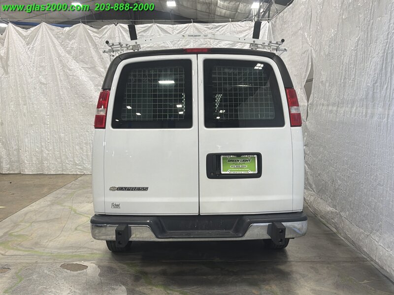 2019 Chevrolet Express 2500 - Photo 20 - Bethany, CT 06524