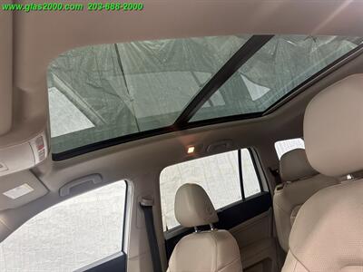 2018 Volkswagen Atlas V6 SEL Premium 4Motion   - Photo 12 - Bethany, CT 06524