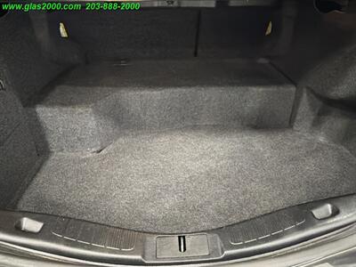 2020 Ford Fusion Hybrid SE   - Photo 15 - Bethany, CT 06524